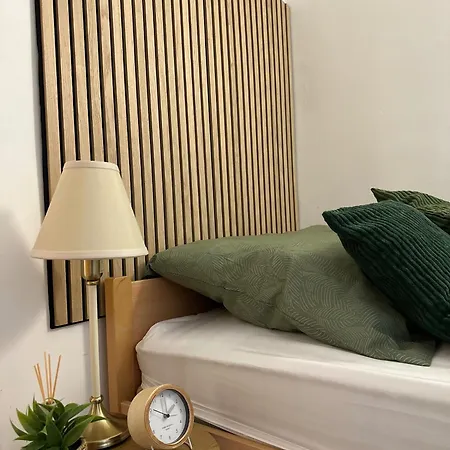 Zentrale Gaestezimmer Am Marienplatz - London * Stoccarda